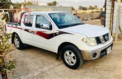 نیسان نەڤارا